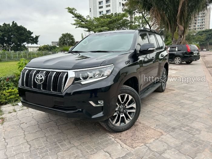 Toyota landcruiser prado txl