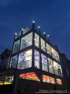 Immeuble de deux niveau R+2 bien située