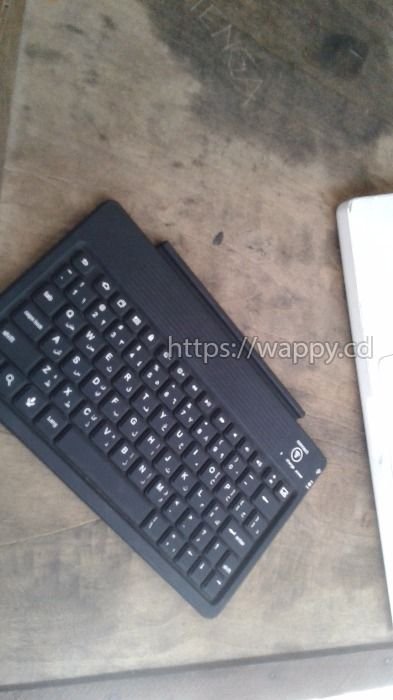 Clavier Bluetooth rechargeable
