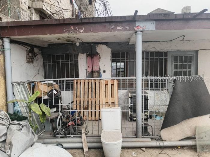 Parcelle en vente sur macadam à Lemba/Super