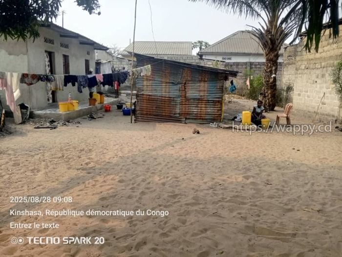 Terrain de 200m² au Quartier Terre jaune