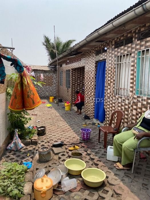 Parcelle avec 3 Maisons Locatives à Kinkole Juvel