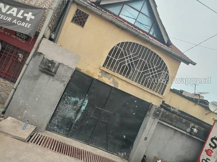 Parcelle à Limete Funa sur Boulevard Lumu