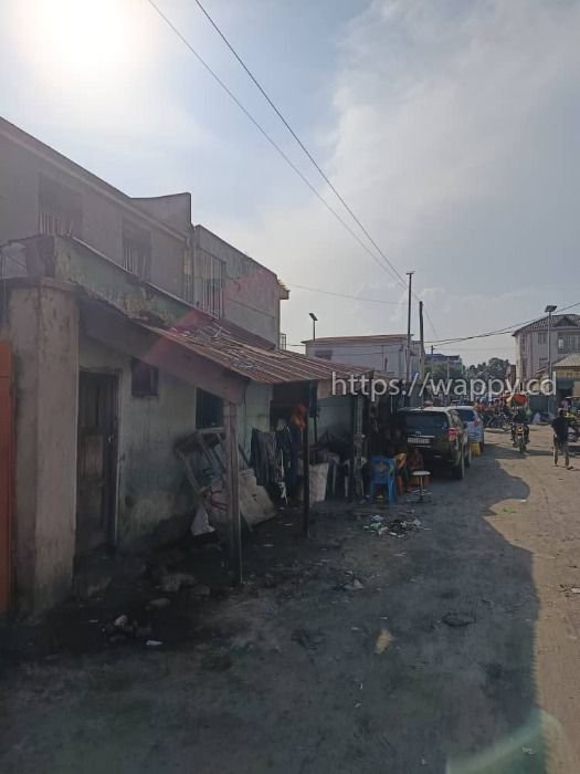 Parcelle à Kasa-Vubu, Principal Shaba