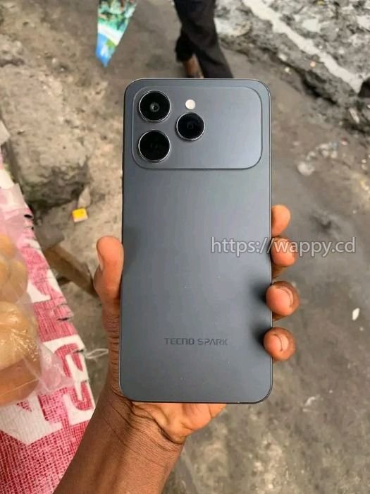 Tecno spark 40