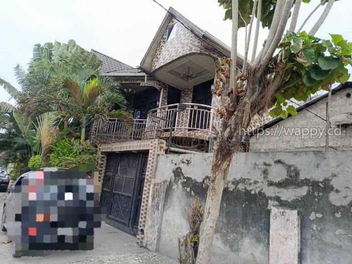 PARCELLE DOTÉE D'UN IMMEUBLE R+1 DE 2 APPARTS