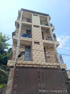 Immeuble R+3 rentable à Barumbu – 9 appartements