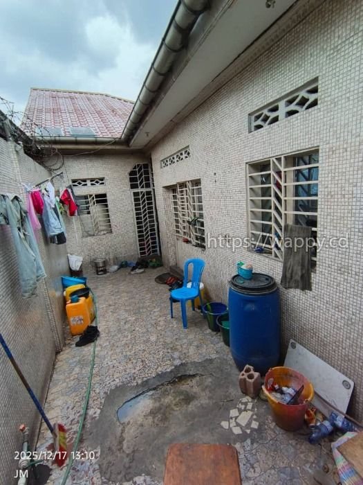PARCELLE TYPE LOCATIF À LIMETE Q. MOMBELE