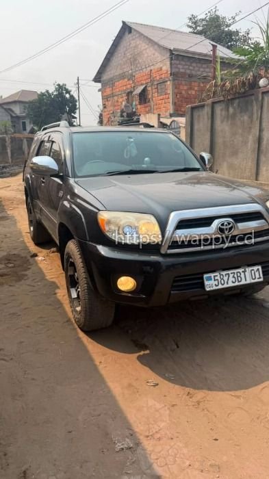 🚘 TOYOTA 4RUNNER