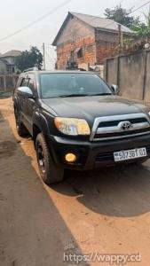 🚘 TOYOTA 4RUNNER