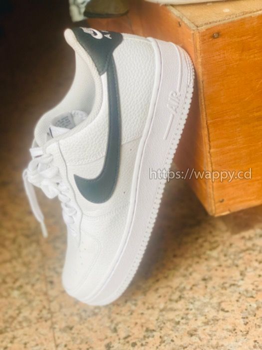 Chaussures Air Force 1 neuf provenant de USA