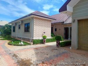 Villa meublée située à Lubumbashi au quartier golf