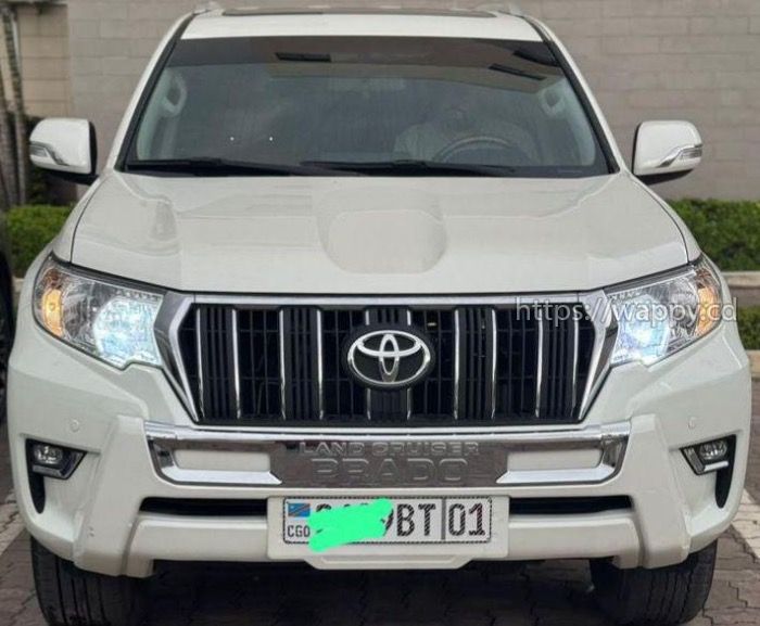 Toyota Prado VXR AUTHENTIQUE