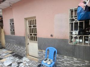 Parcelle avec des maisons type Locataires